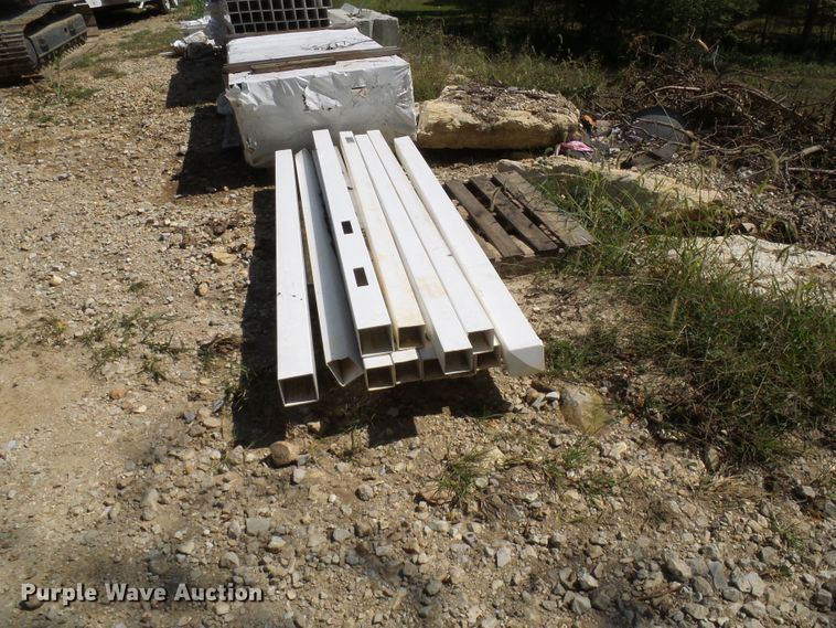 image for item DC2976 Vinyl fence supplies