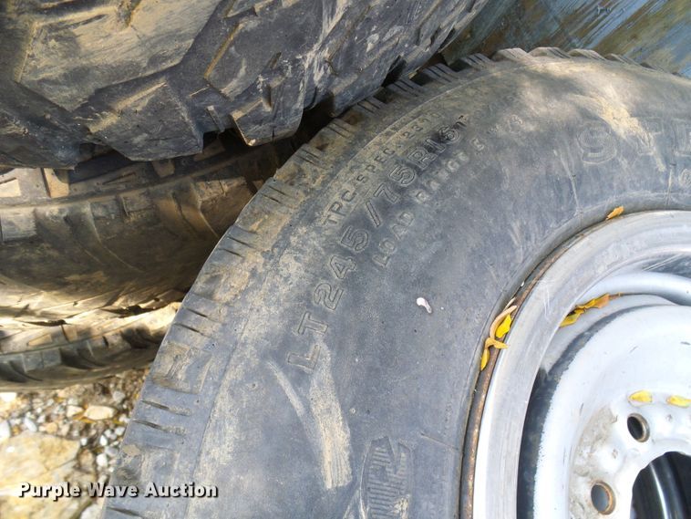 image for item DC2985 Tires and wheels