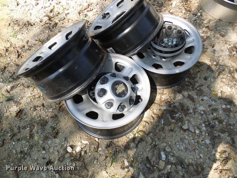 image for item DC2985 Tires and wheels