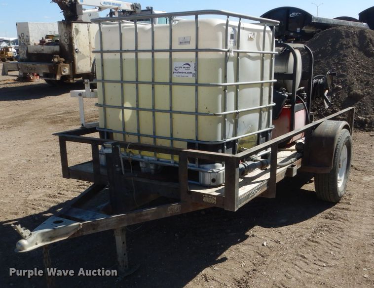 image for item DC8817 2001 Buck Dandy