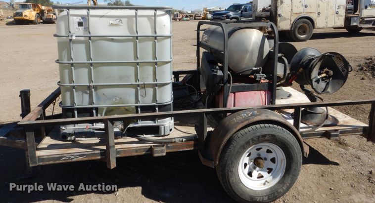 image for item DC8817 2001 Buck Dandy