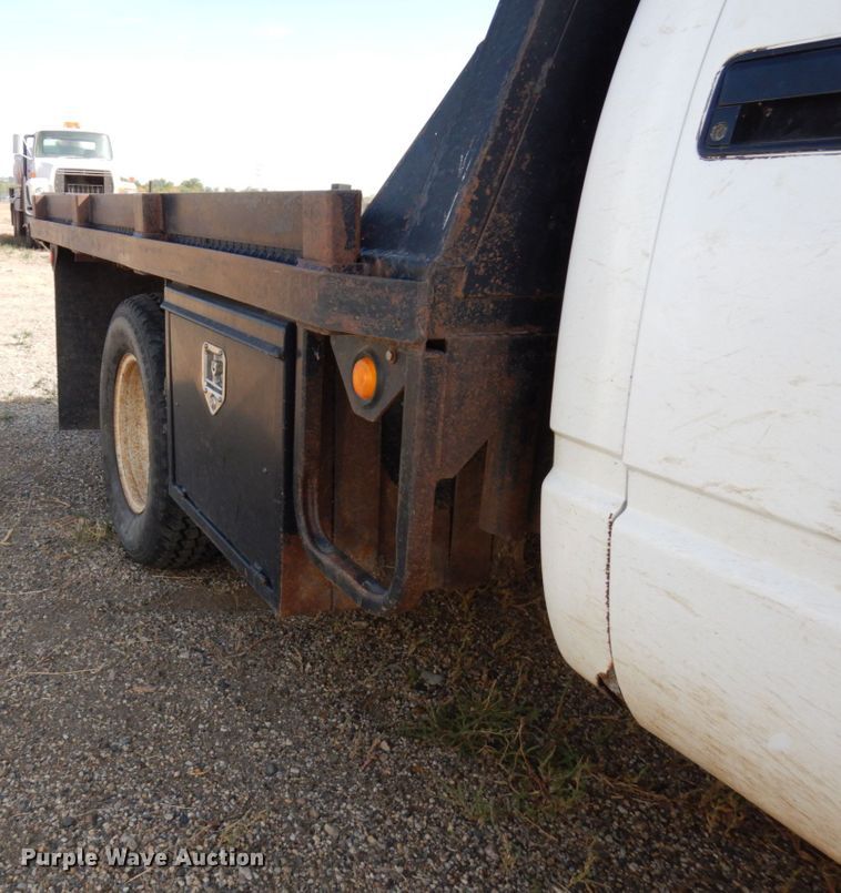 image for item DC8881 1990 Chevrolet K3500  flatbed pickup truck