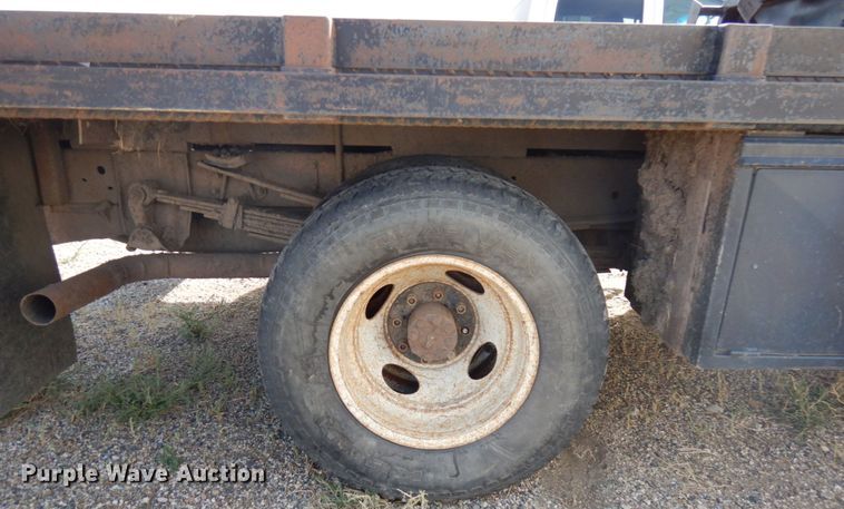 image for item DC8881 1990 Chevrolet K3500  flatbed pickup truck