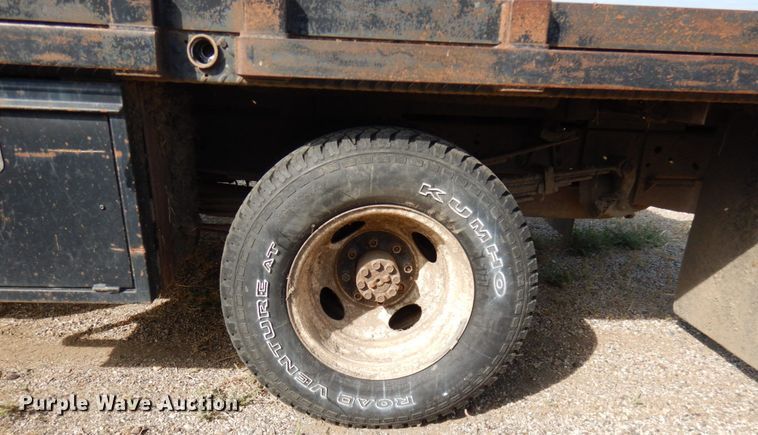 image for item DC8881 1990 Chevrolet K3500  flatbed pickup truck