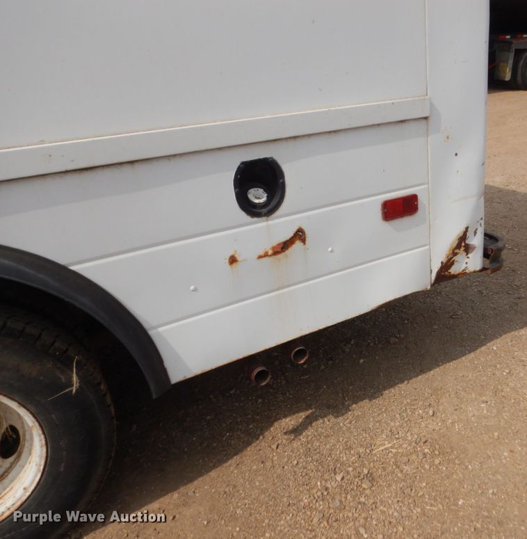 image for item DC8940 1990 Chevrolet P30  delivery truck