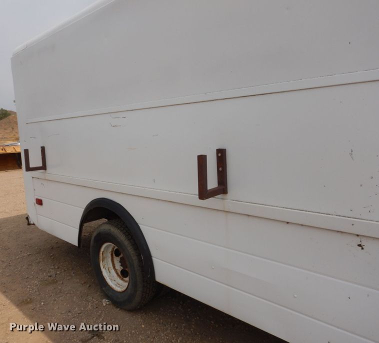 image for item DC8940 1990 Chevrolet P30  delivery truck