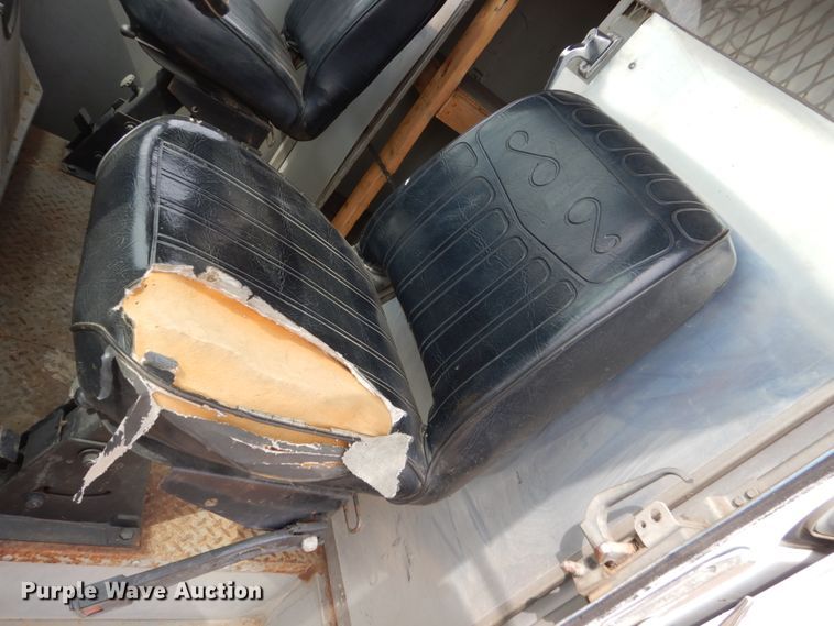 image for item DC8940 1990 Chevrolet P30  delivery truck