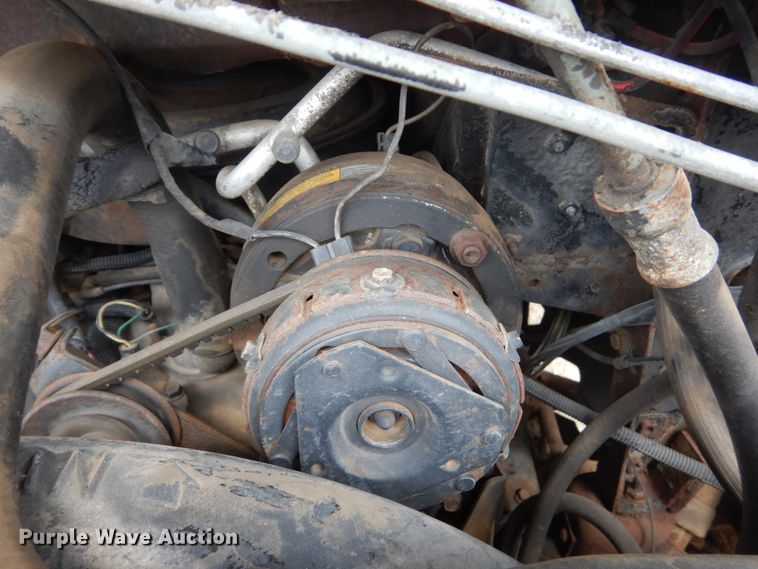 image for item DC8940 1990 Chevrolet P30  delivery truck