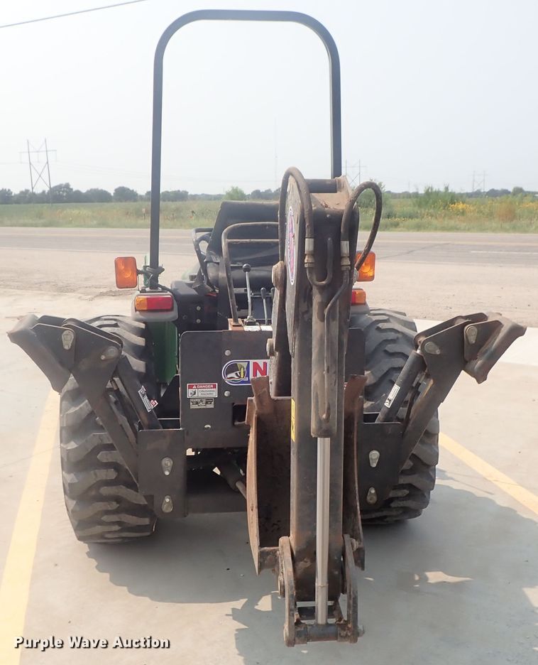 image for item DE0768 Montana 2740  MFWD tractor