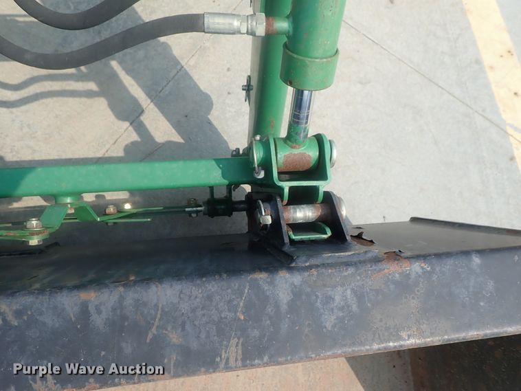 image for item DE0768 Montana 2740  MFWD tractor