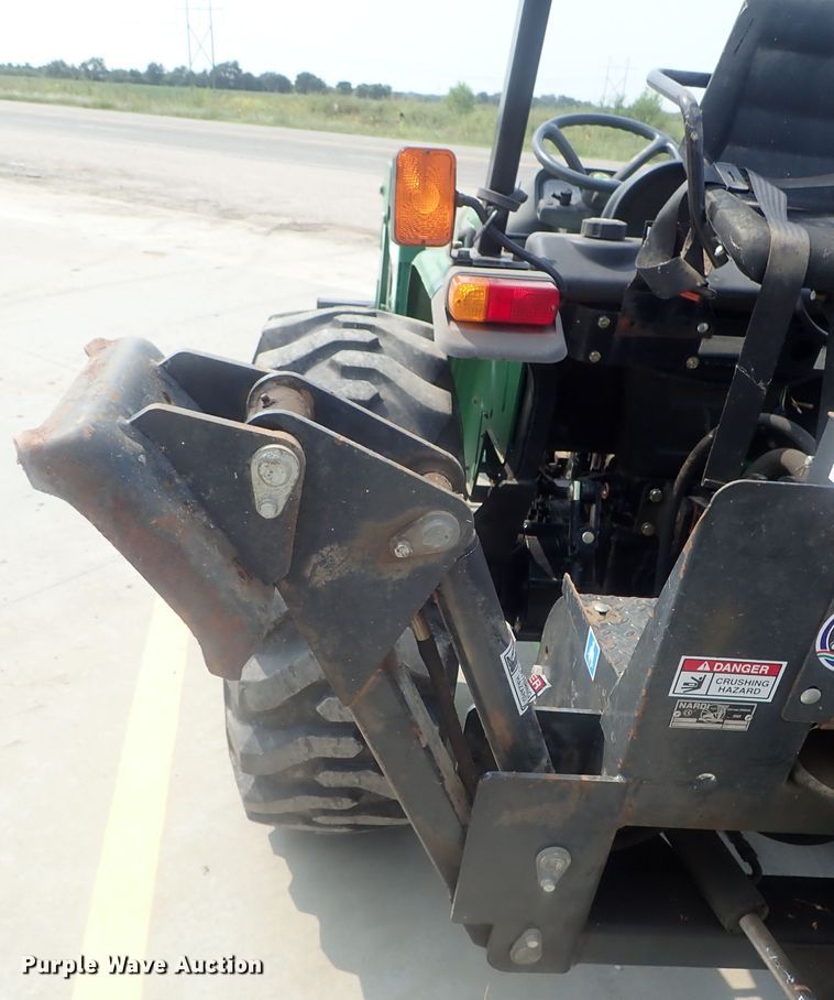 image for item DE0768 Montana 2740  MFWD tractor