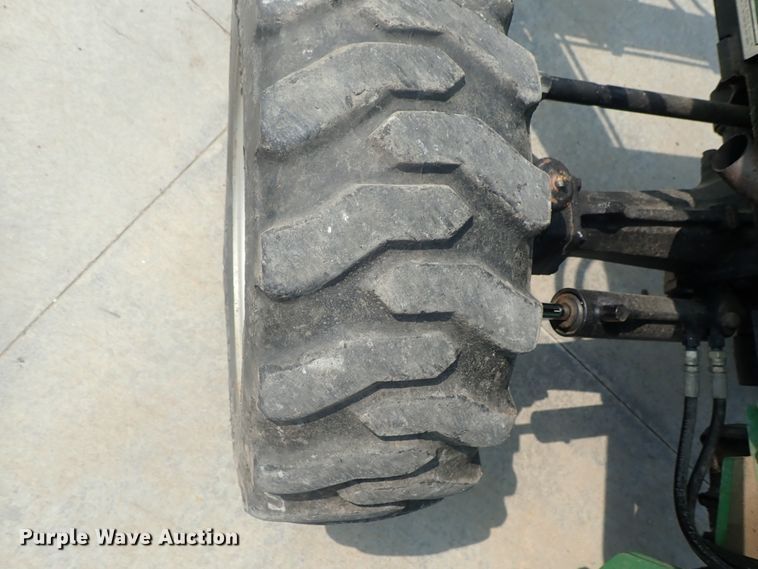 image for item DE0768 Montana 2740  MFWD tractor