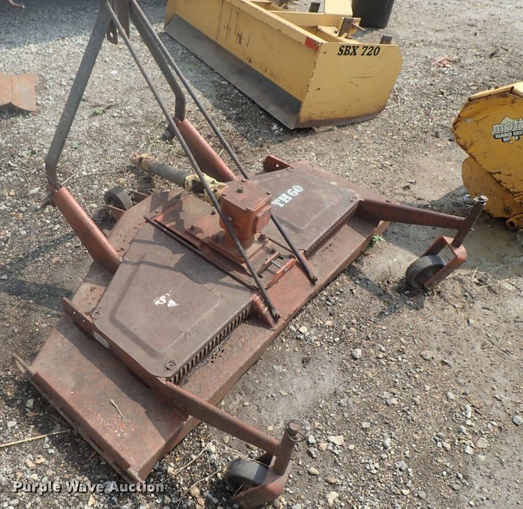 image for item DE0768 Montana 2740  MFWD tractor