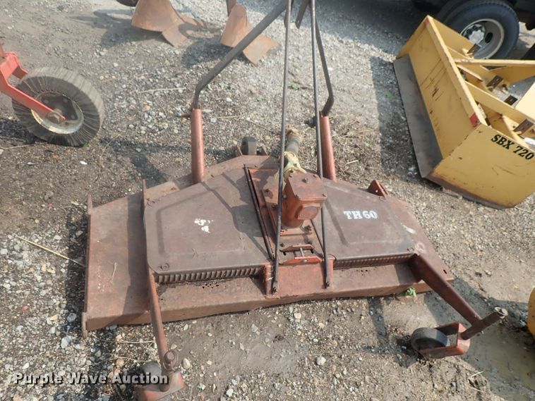 image for item DE0768 Montana 2740  MFWD tractor