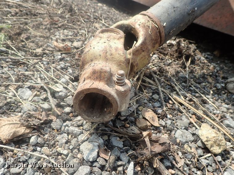 image for item DE0768 Montana 2740  MFWD tractor