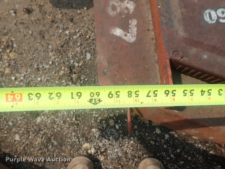 image for item DE0768 Montana 2740  MFWD tractor