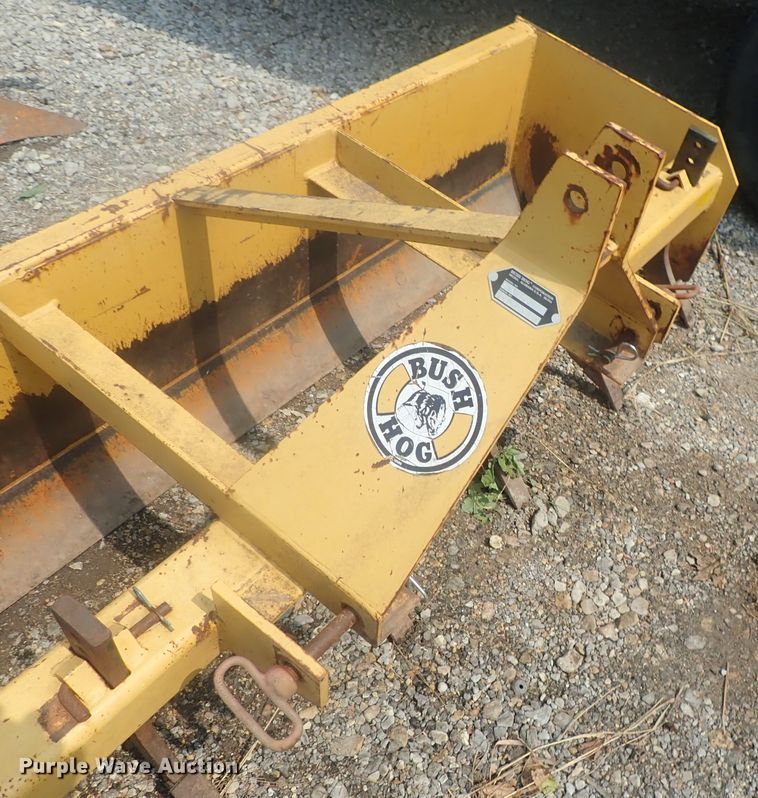 image for item DE0768 Montana 2740  MFWD tractor