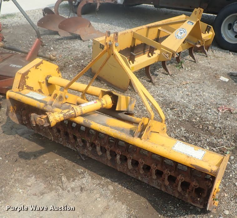 image for item DE0768 Montana 2740  MFWD tractor