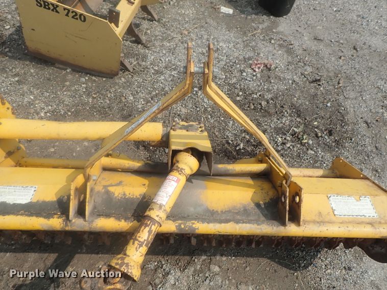 image for item DE0768 Montana 2740  MFWD tractor