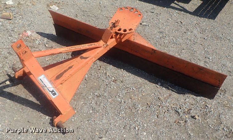 image for item DE0768 Montana 2740  MFWD tractor