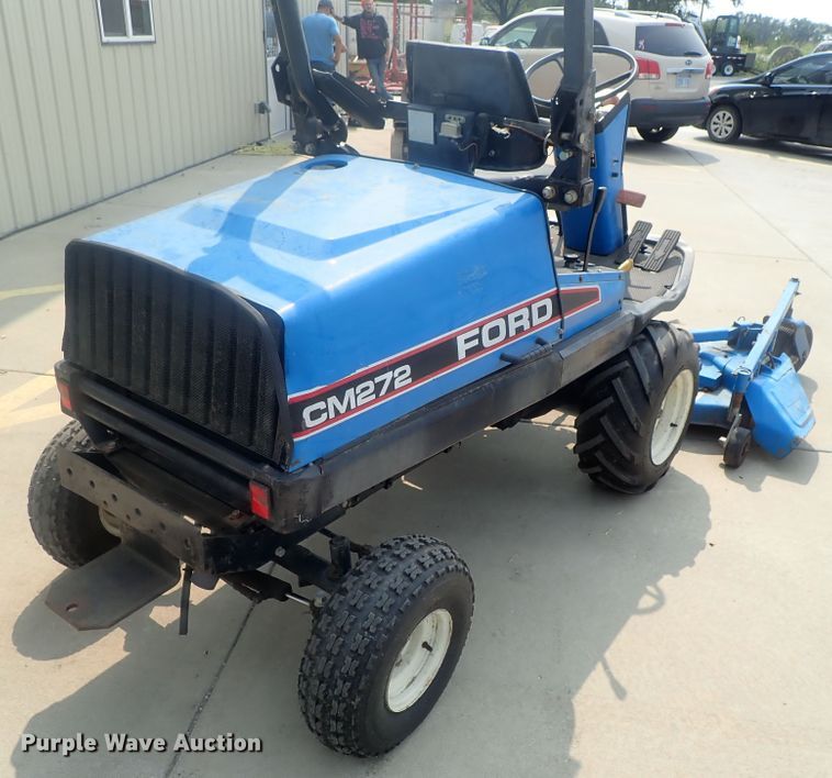 image for item DE0771 Ford CM272 lawn mower