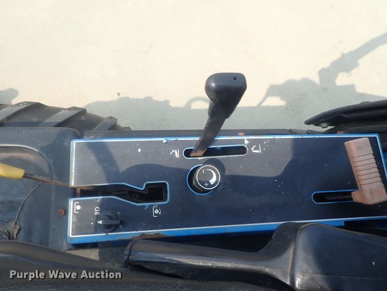 image for item DE0771 Ford CM272 lawn mower