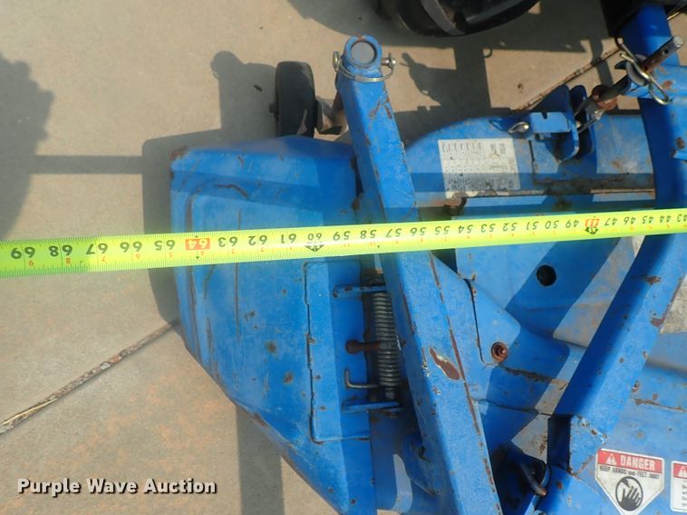 image for item DE0771 Ford CM272 lawn mower