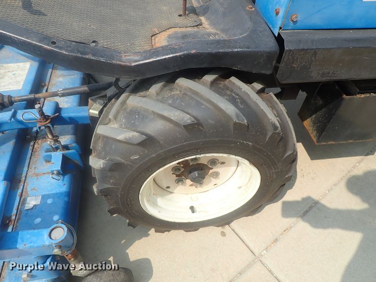 image for item DE0771 Ford CM272 lawn mower