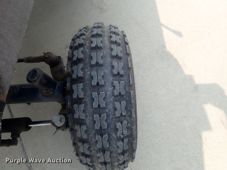 image for item DE0771 Ford CM272 lawn mower