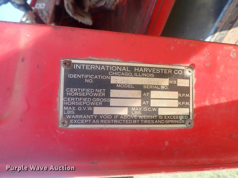 image for item DE0815 1956 International S160  grain truck