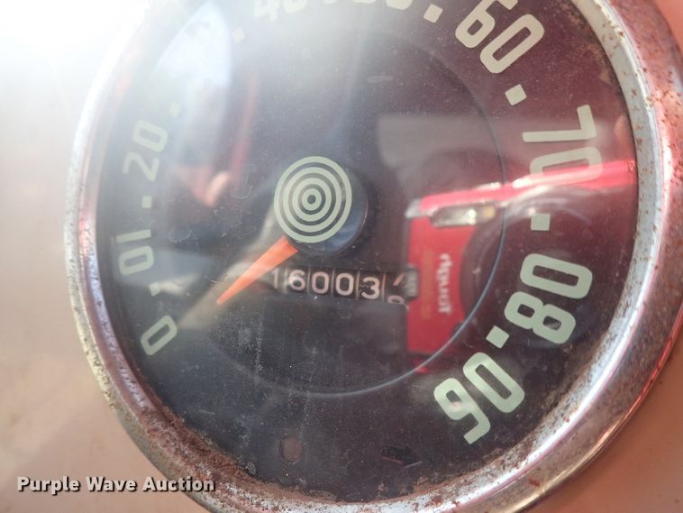 image for item DE0815 1956 International S160  grain truck