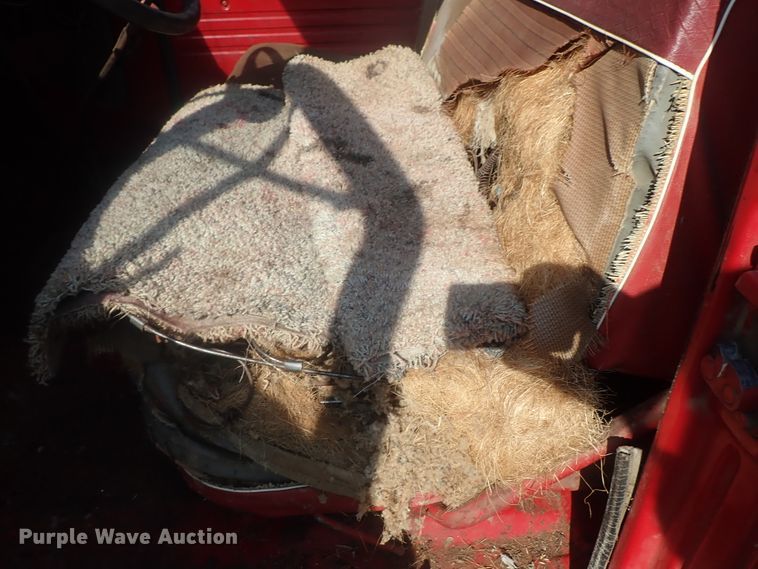 image for item DE0815 1956 International S160  grain truck