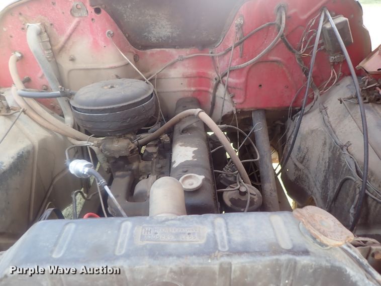 image for item DE0815 1956 International S160  grain truck