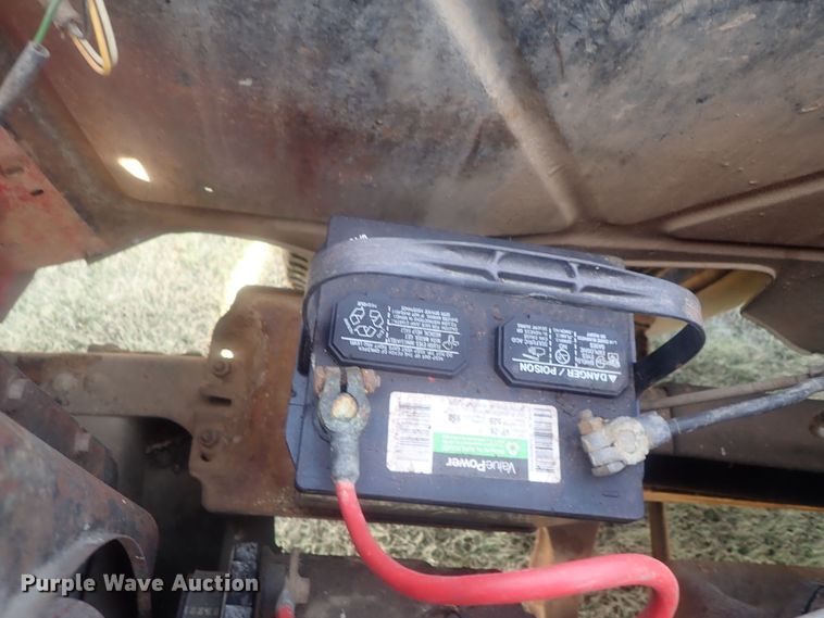 image for item DE0815 1956 International S160  grain truck