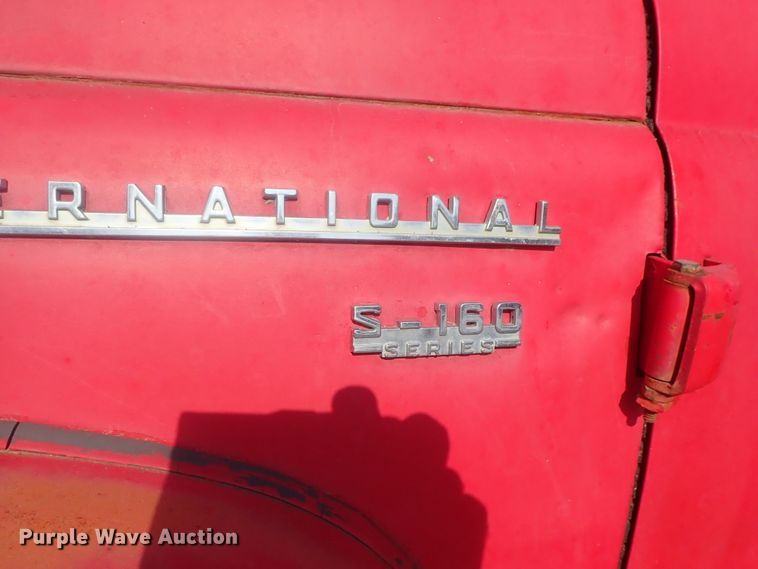 image for item DE0815 1956 International S160  grain truck