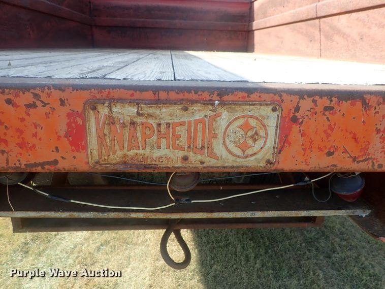image for item DE0815 1956 International S160  grain truck