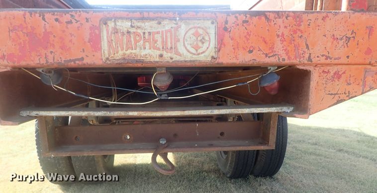 image for item DE0815 1956 International S160  grain truck