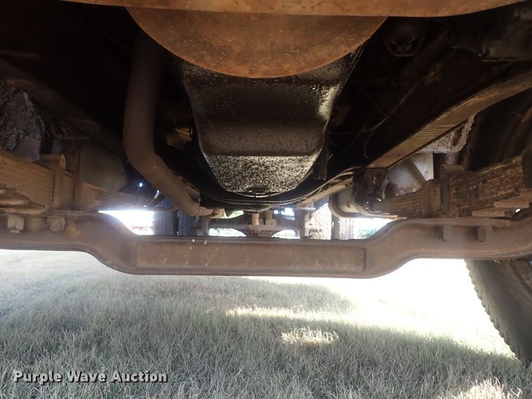 image for item DE0815 1956 International S160  grain truck