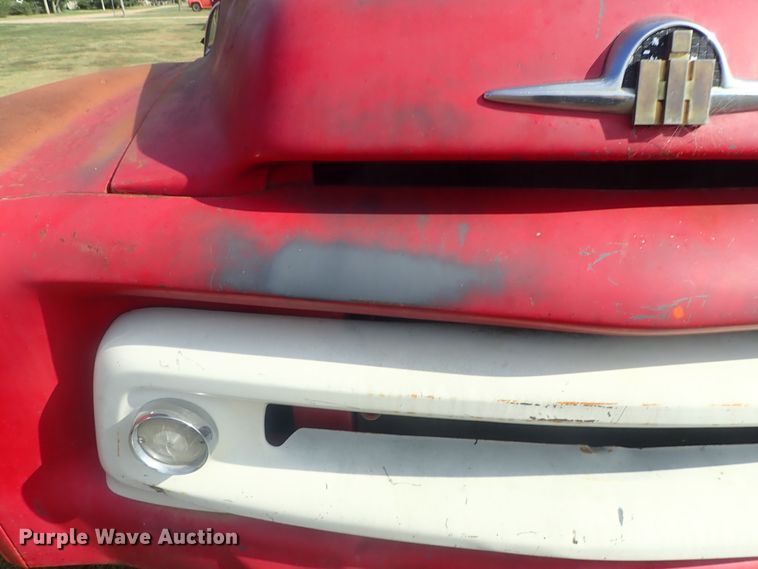image for item DE0815 1956 International S160  grain truck