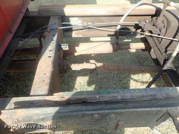 image for item DE0815 1956 International S160  grain truck
