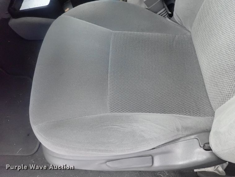 image for item DE0816 2005 Ford Taurus