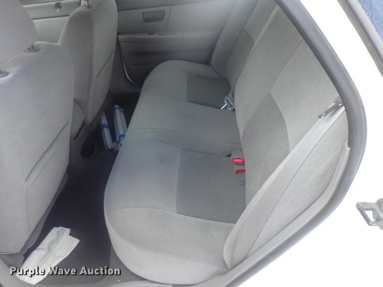 image for item DE0816 2005 Ford Taurus