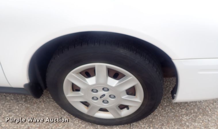 image for item DE0816 2005 Ford Taurus