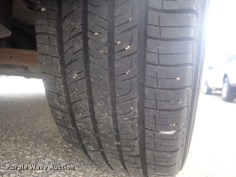 image for item DE0816 2005 Ford Taurus