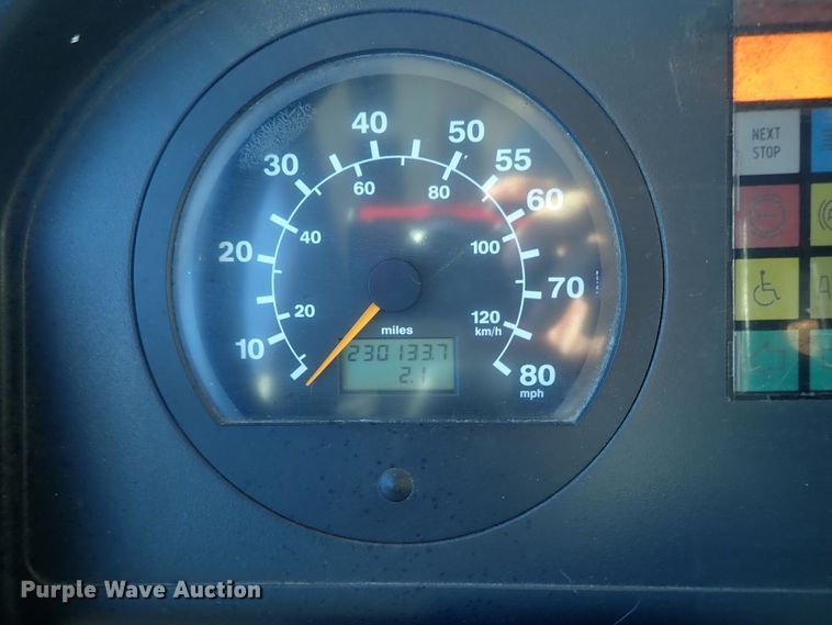 image for item DE0828 2006 Optima LFB-34  coach bus