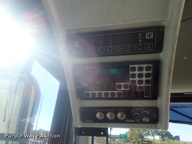 image for item DE0828 2006 Optima LFB-34  coach bus