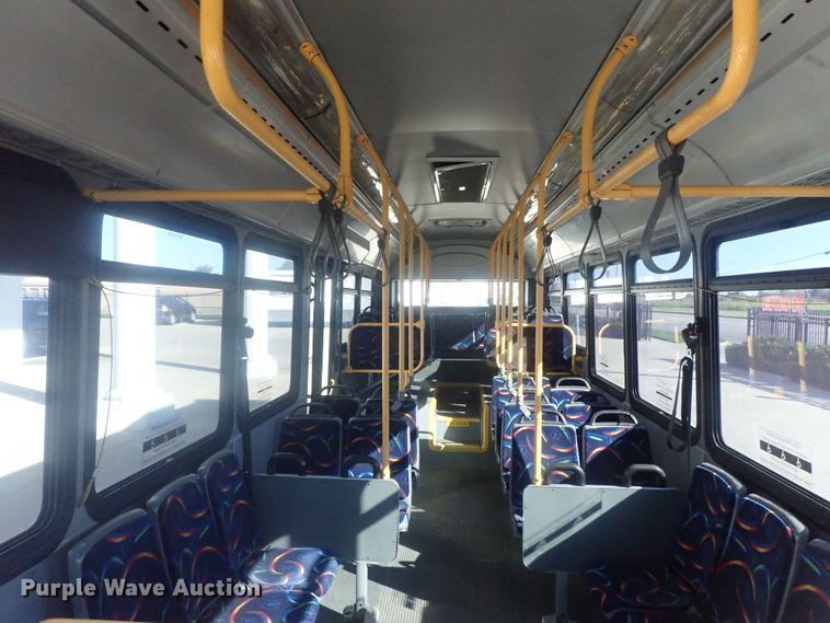 image for item DE0828 2006 Optima LFB-34  coach bus