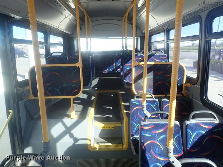 image for item DE0828 2006 Optima LFB-34  coach bus