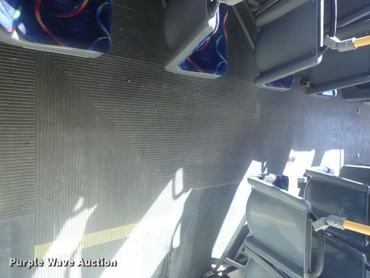 image for item DE0828 2006 Optima LFB-34  coach bus