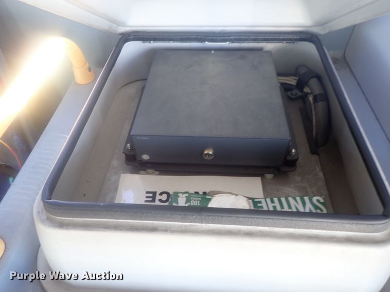 image for item DE0828 2006 Optima LFB-34  coach bus